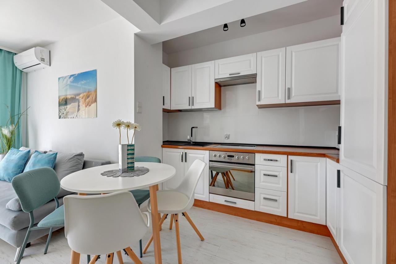Apartamenty Jelitkowski Dwor グダニスク エクステリア 写真