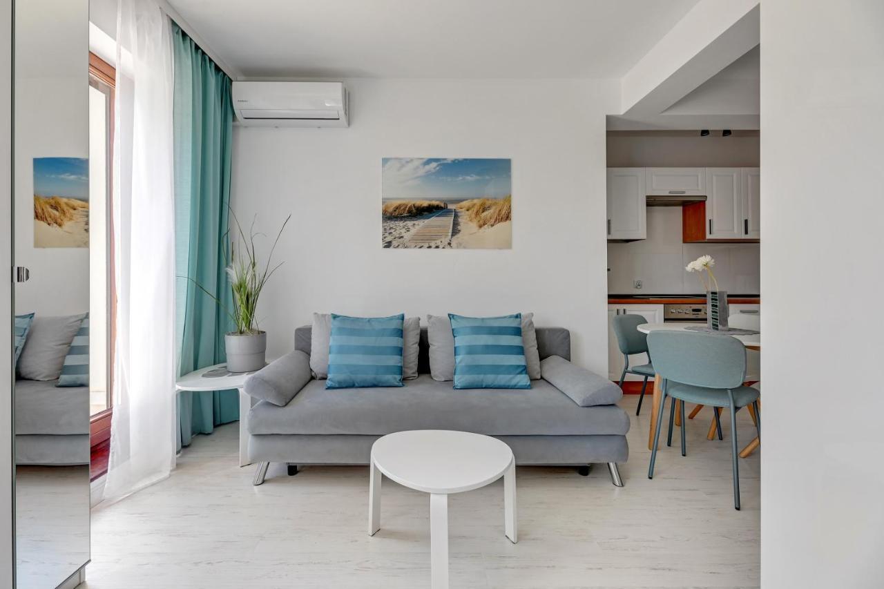 Apartamenty Jelitkowski Dwor グダニスク エクステリア 写真
